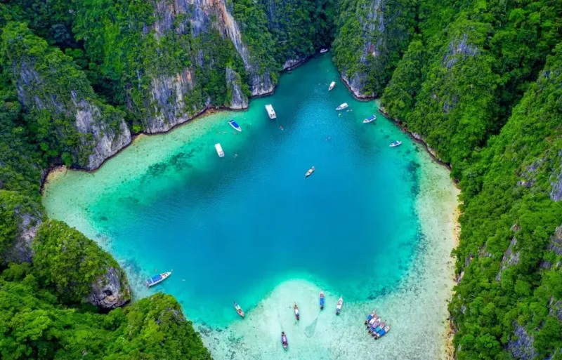 Hidden Lagoon, Thailand