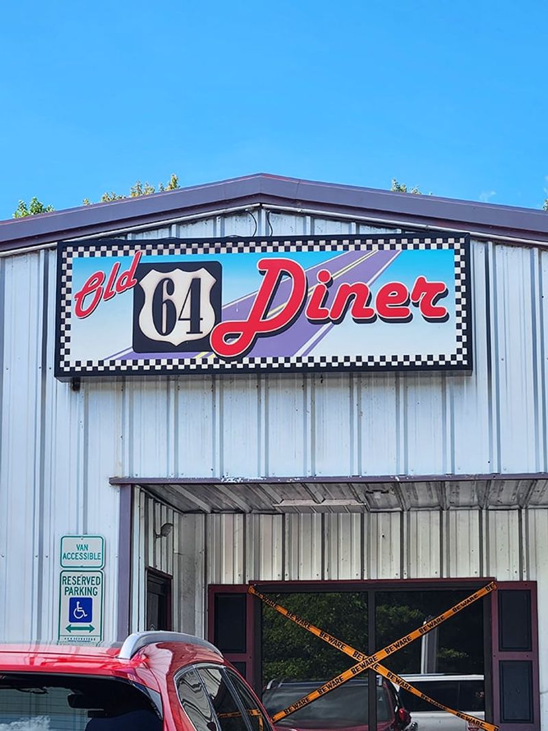 Old 64 Diner — Lexington