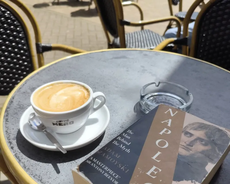 ☕ Ordering a Cappuccino After Breakfast