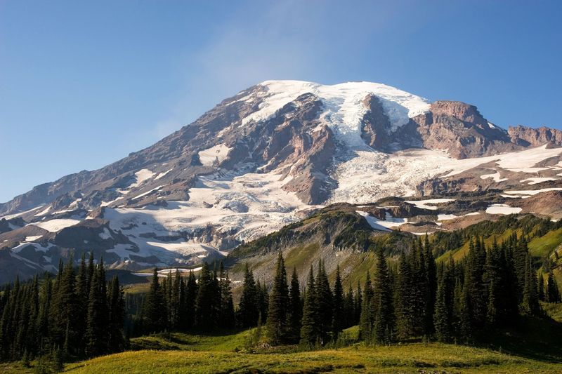 Mount Rainier - Washington's Glaciated Giant