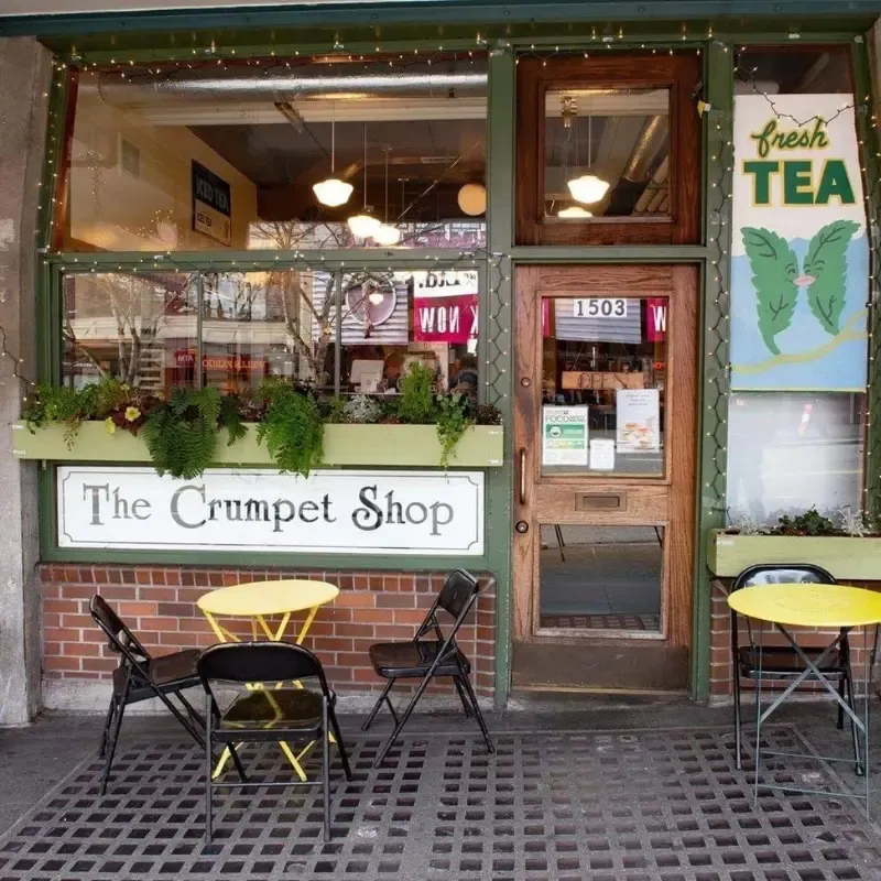 The Crumpet Shop: Pike Place Market's Morning Ritual