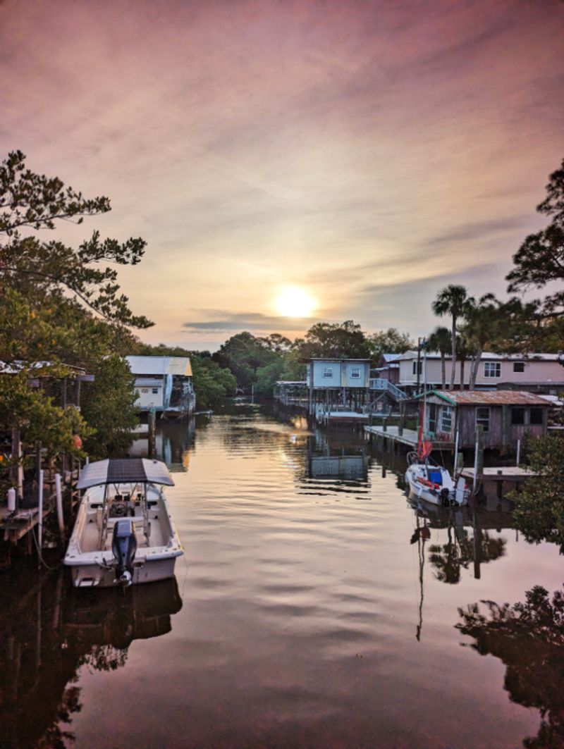 Cedar Key's Island Time Bubble