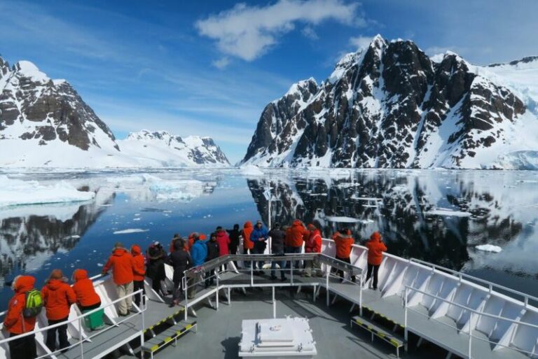 7 Most Expensive Tourist Attractions in the World — and How Much They ...