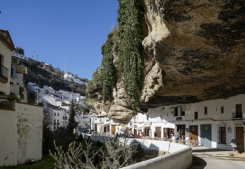 Setenil de las Bodegas