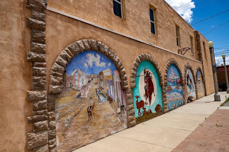 Gallup, New Mexico – Native American Culture and Trading Posts