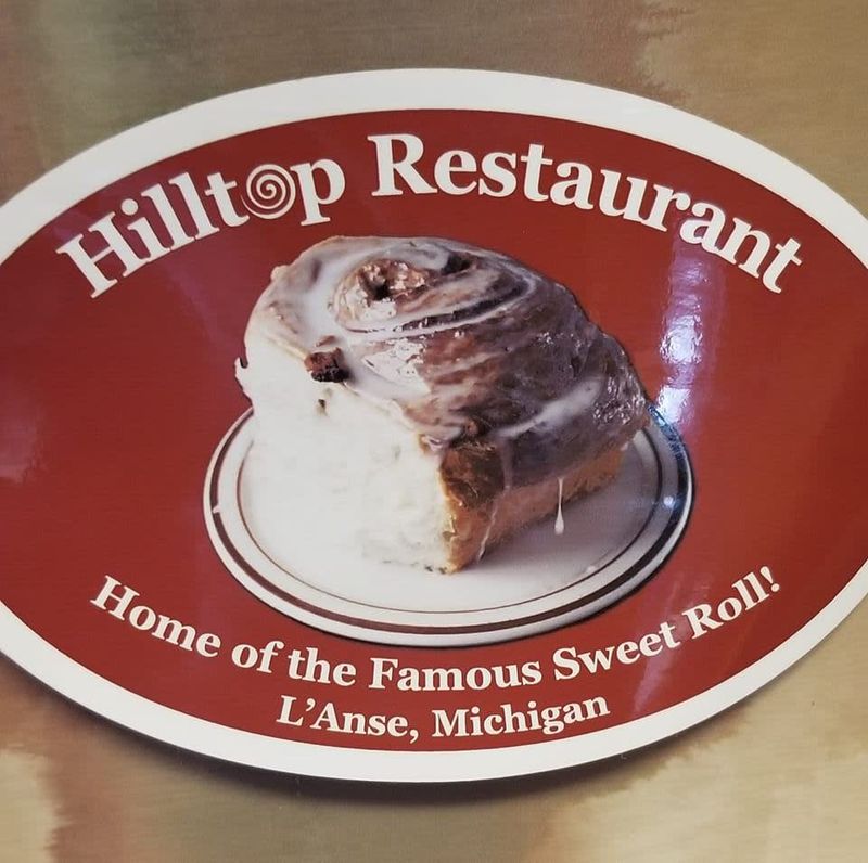 Hilltop Restaurant – L’Anse