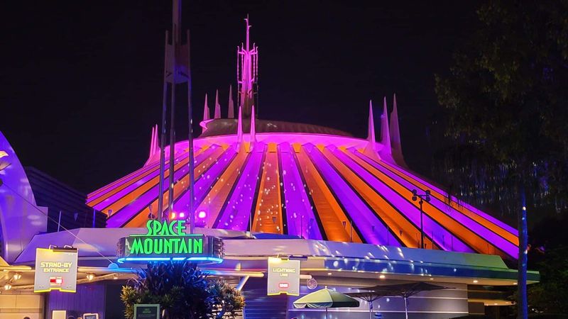 Space Mountain - Still Open