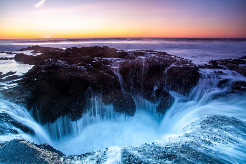 Thor's Well, Oregon