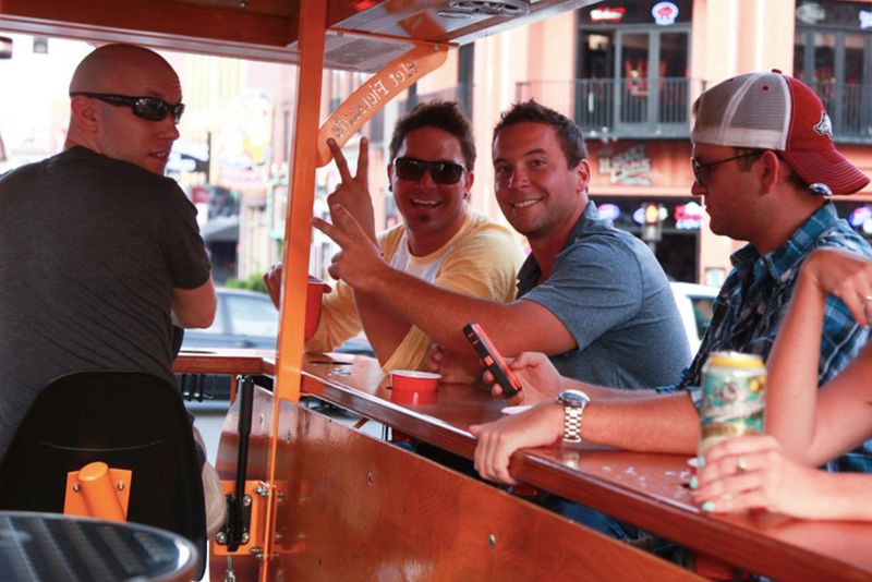 Nashville, Tennessee – Honky Tonk & Hot Chicken