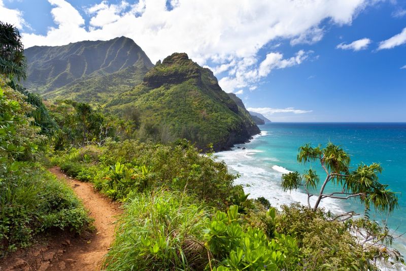 Kalalau Trail, Nā Pali Coast State Park