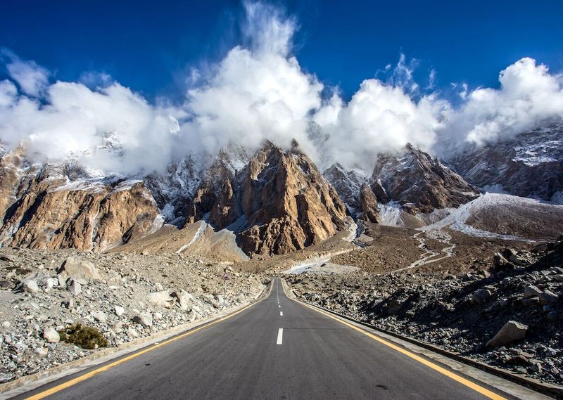 Karakoram Highway, Pakistan/China