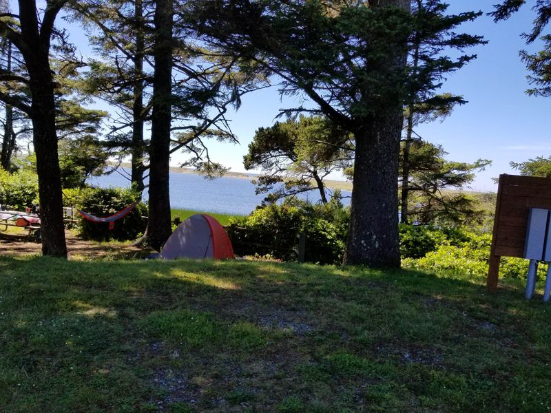 Where to Camp, Eat & Stay