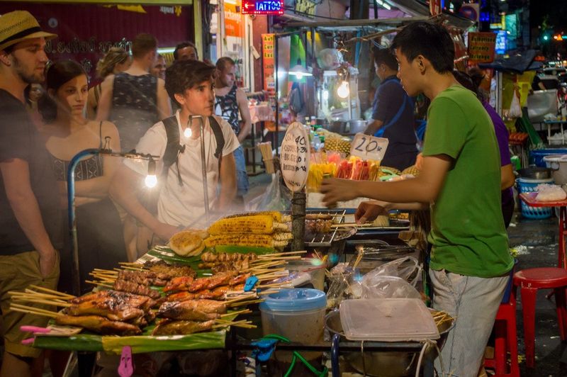 Exploring the Markets of Bangkok