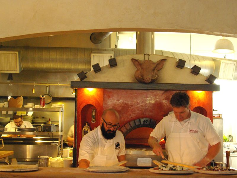 Diavola Pizzeria & Salumeria, Geyserville