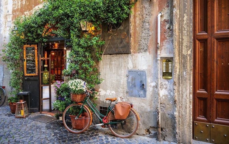 Trastevere's Enchanting Streets
