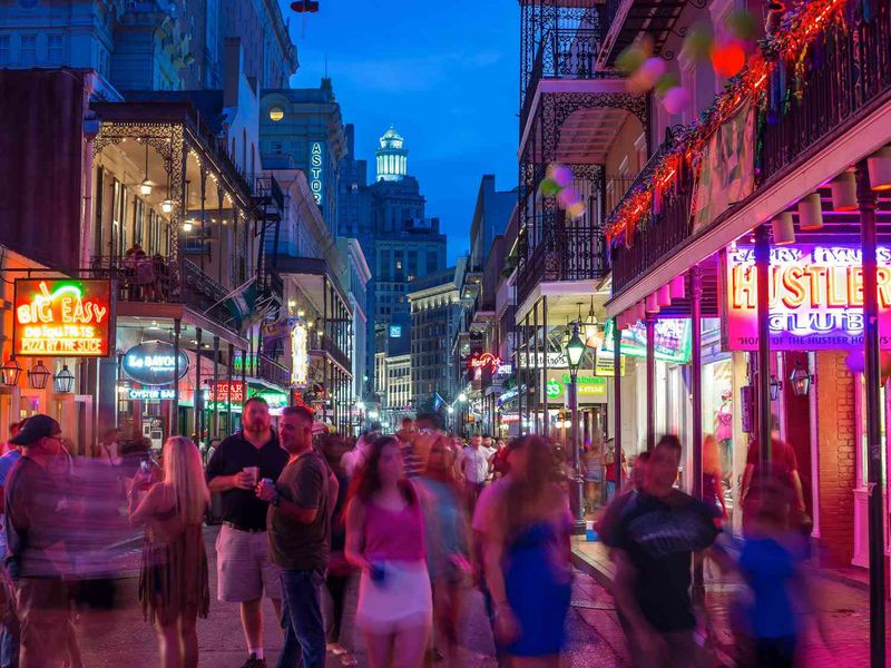 Bourbon Street, New Orleans (LA)