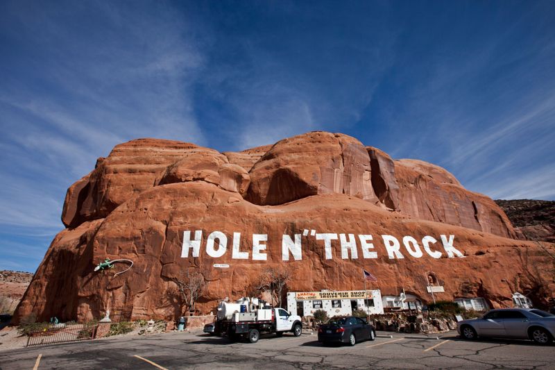 Hole N' The Rock: Utah's 5,000-Square-Foot Cave Home