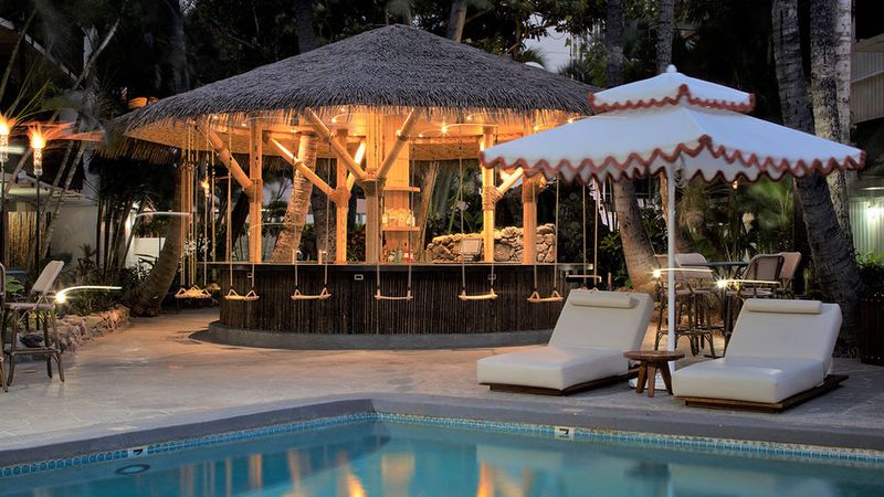 White Sands Hotel – Honolulu, Hawaii, USA