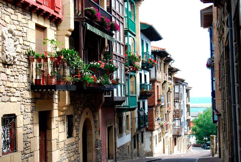 Hondarribia - Basque Border Beauty Breaking