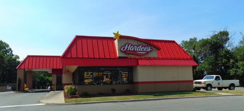 Hardy’s (Hardee’s successor-style closures)