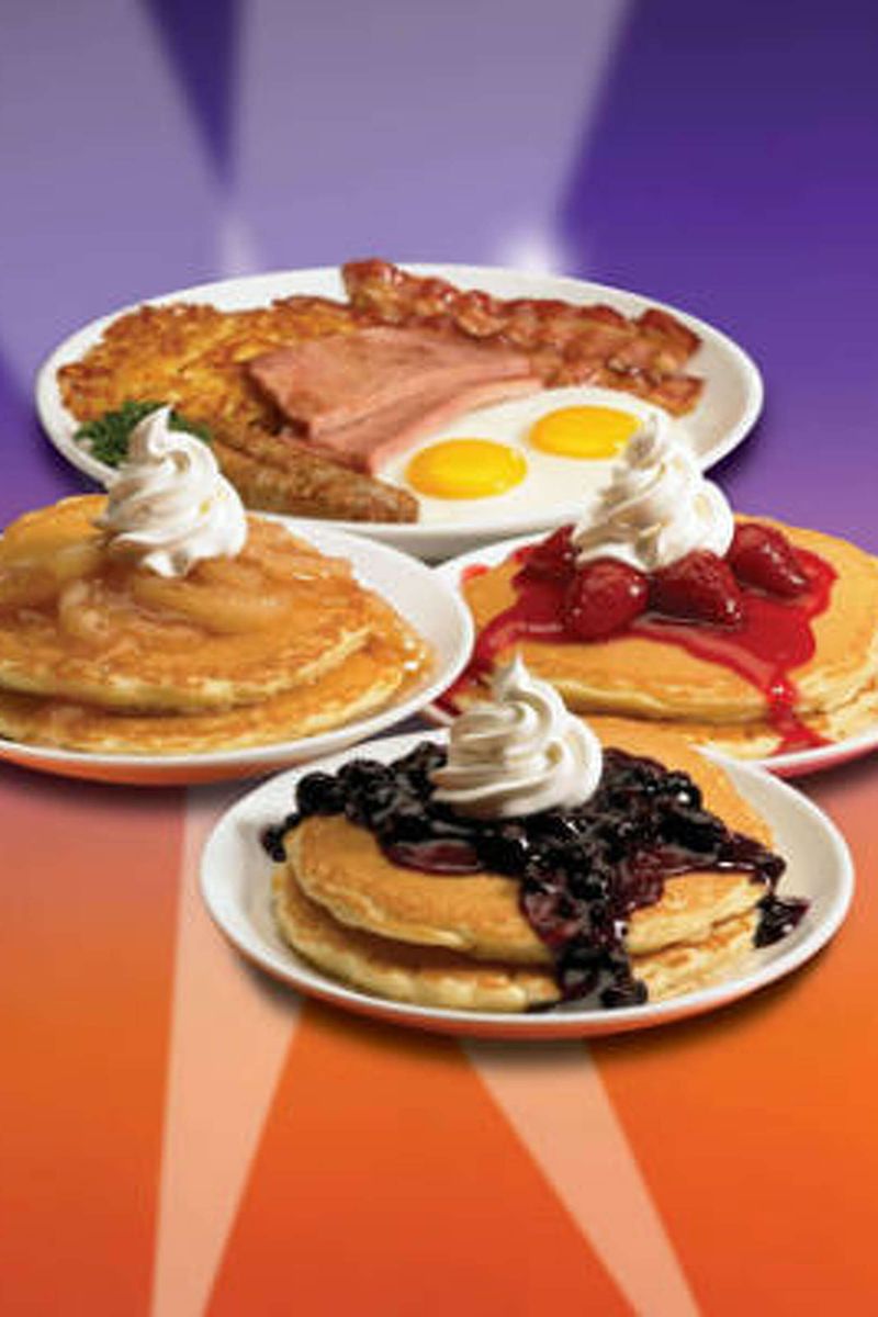 Rooty Tooty Fresh 'N Fruity Pancakes