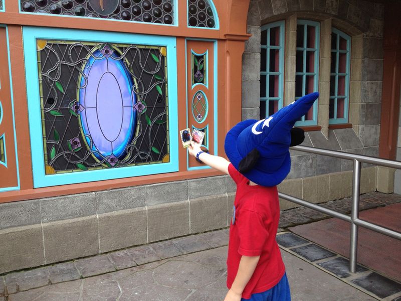 Secret: Sorcerers of the Magic Kingdom