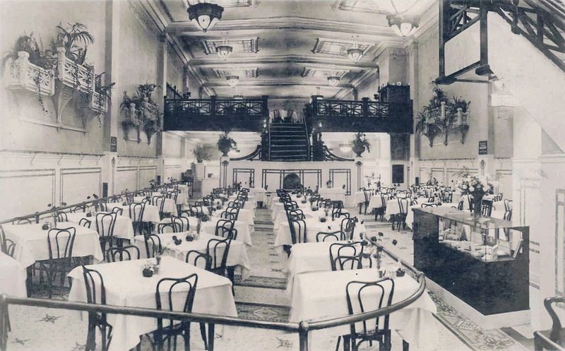 Forum Cafeterias: Elegant Self-Service Dining