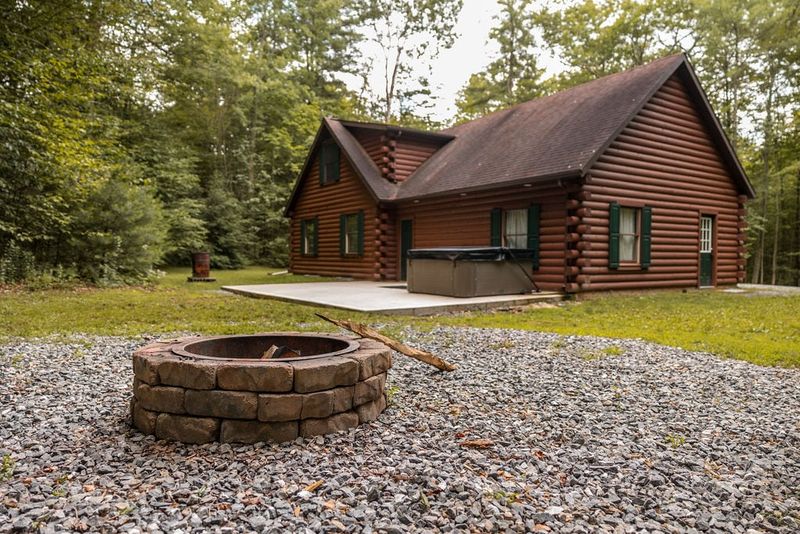 Pine Creek Cabin