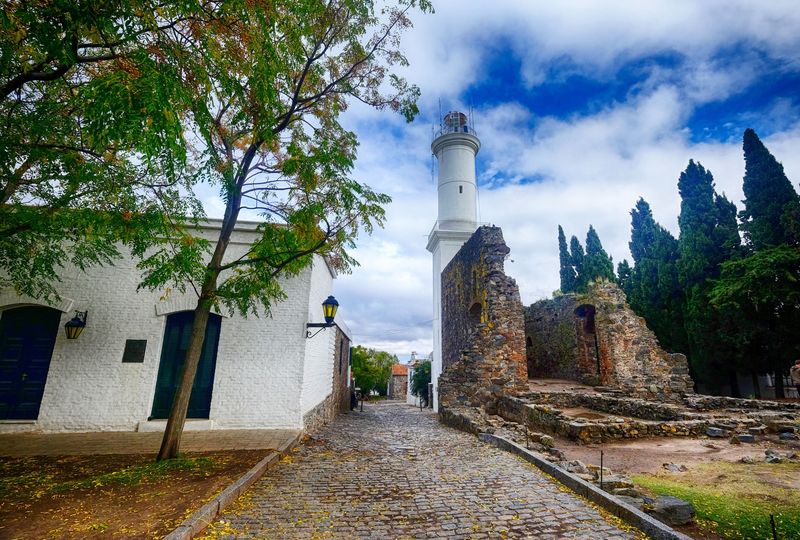 Colonia del Sacramento, Uruguay: Colonial Riverside Charm