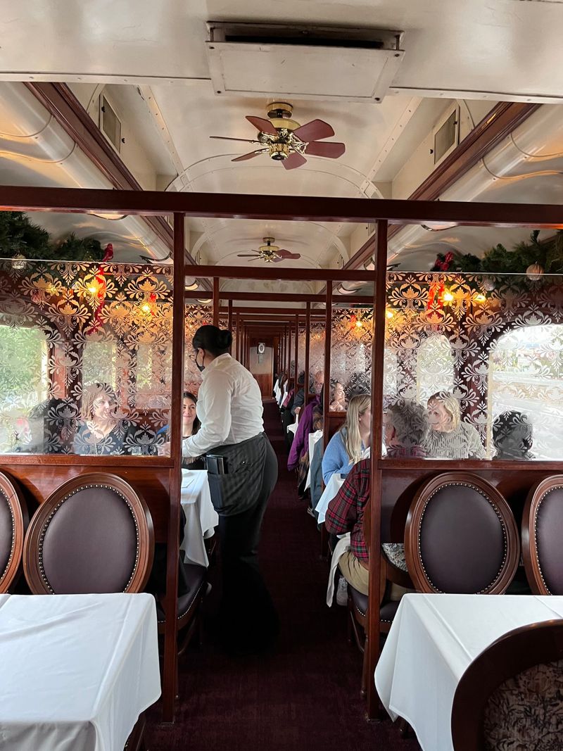 Napa Valley Wine Train: Gourmet Rails
