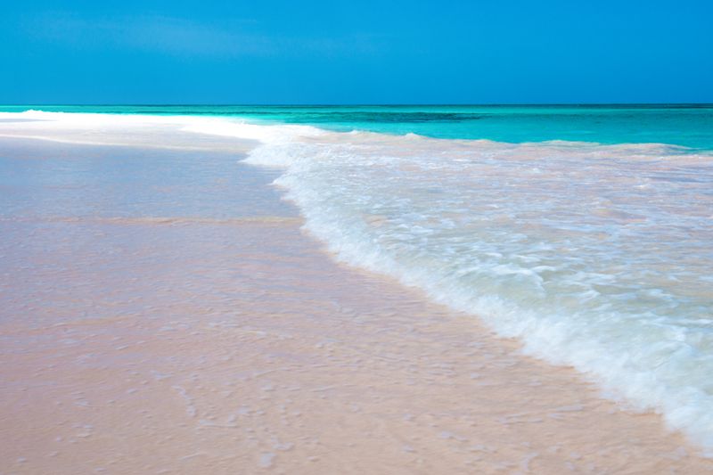 Pink Sands Beach, Bahamas