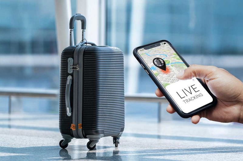 Luggage Tracking Tech