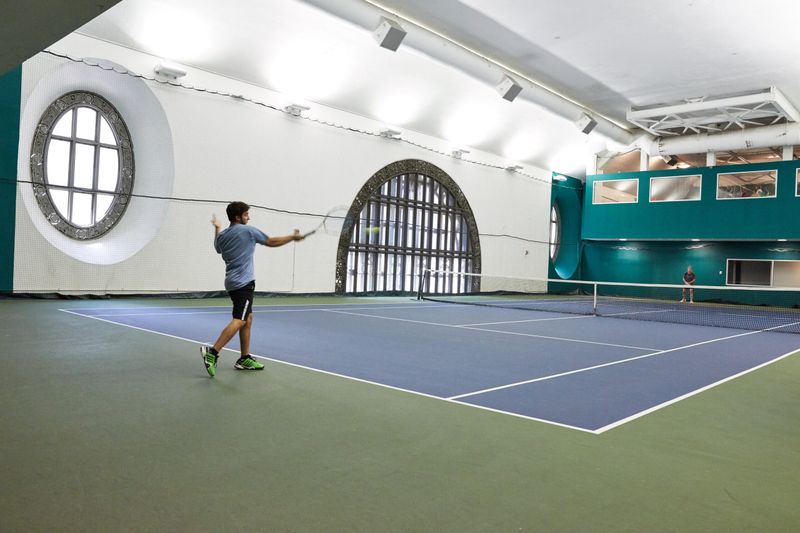 Grand Central Terminal — Vanderbilt Tennis Club