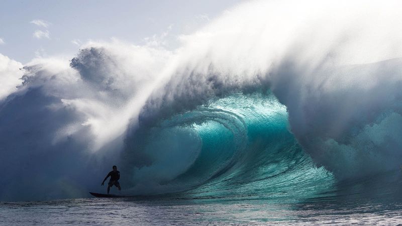 Surfing on the North Shore