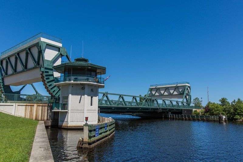 Chesapeake, Virginia: Suburban Sanctuary
