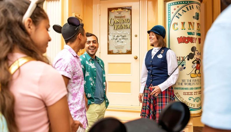 Behind-the-Scenes Tours