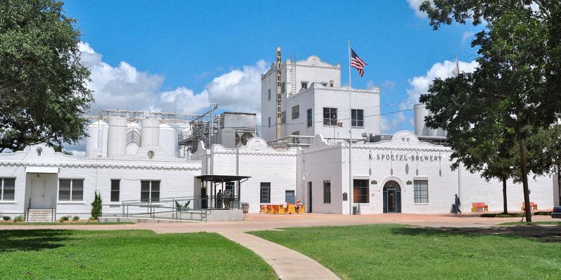 Spoetzl Brewery – Texas Immigrant Dreams Realized (1910s)