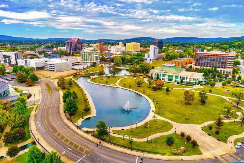 Huntsville, Alabama: Rocket City Renaissance