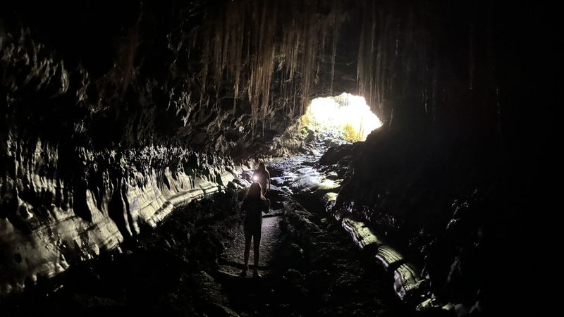 Hawaii: Kaumana Caves (Big Island)