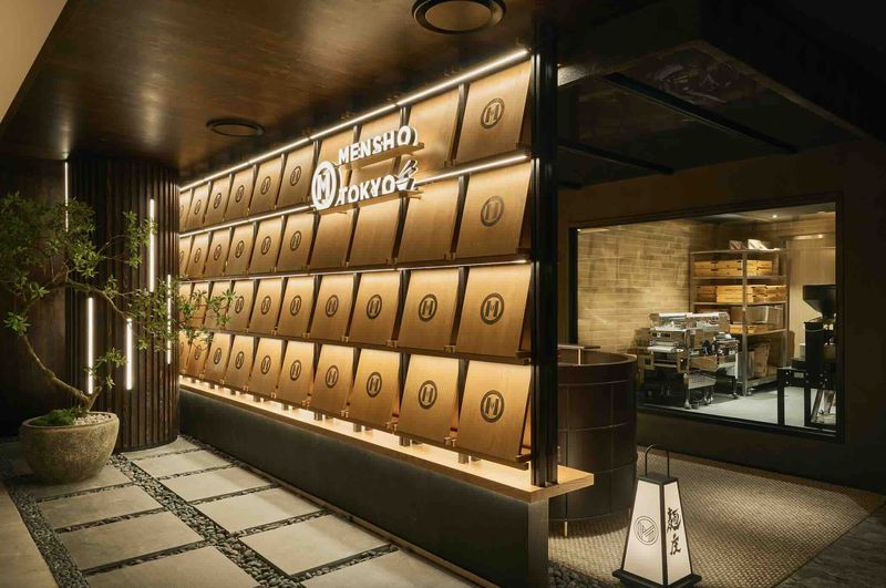 Mensho Tokyo - Innovation Meets Tradition