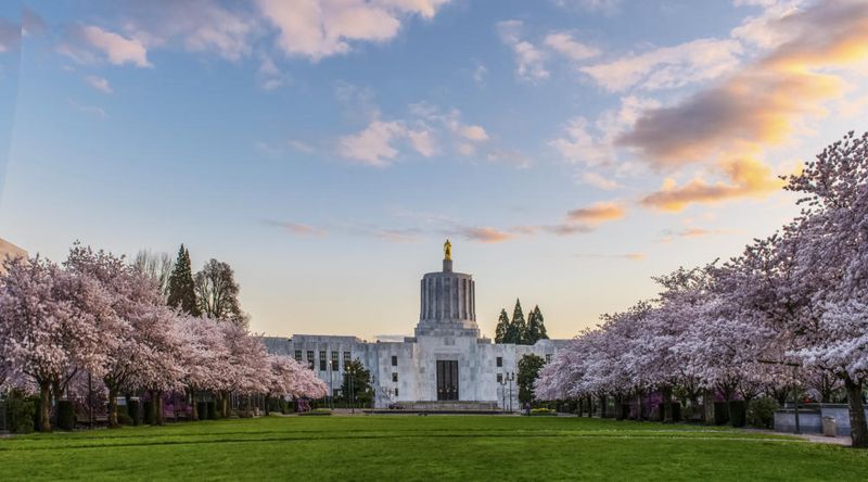Salem, Oregon: Capital City Sanctuary
