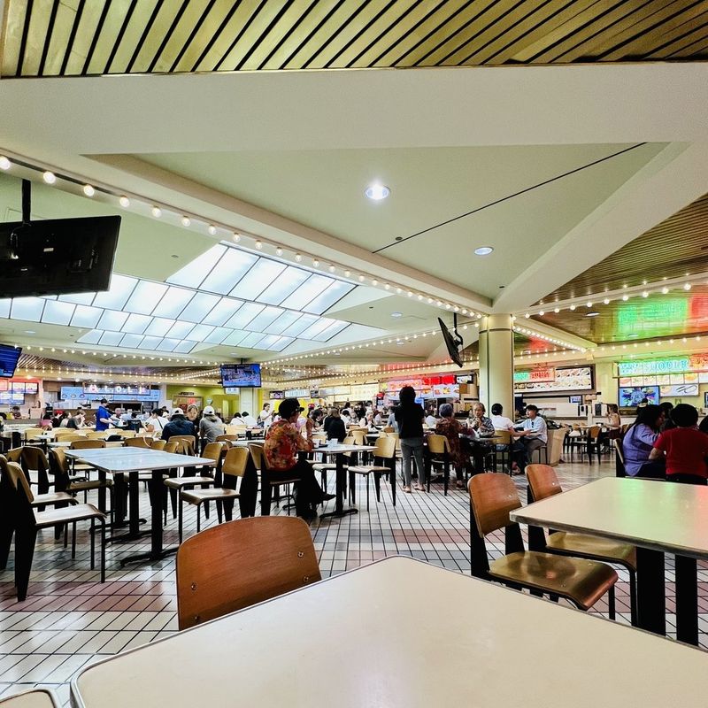 Koreatown Plaza (Los Angeles, CA)