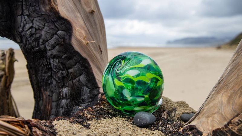 Lincoln City's Glass Ball Treasure Hunt