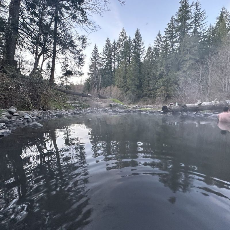 Larkspur Landing Hot Springs