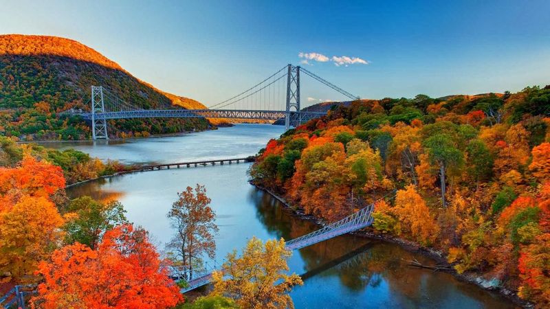 Hudson Valley, New York 🎃