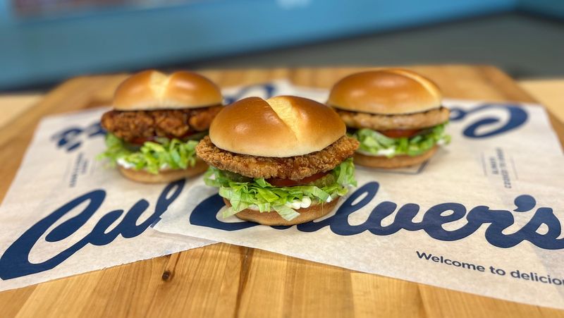 Crispy Chicken Sandwich - Fresh Addition