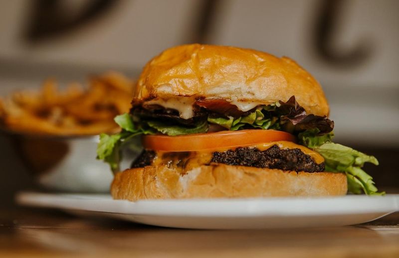 Idaho – Classic Cheeseburger