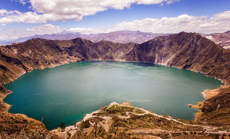 Quilotoa Lagoon, Ecuador