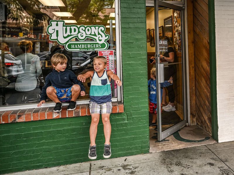 Hudson's Hamburgers – Coeur d'Alene, Idaho
