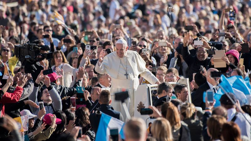 Attend a Papal Audience